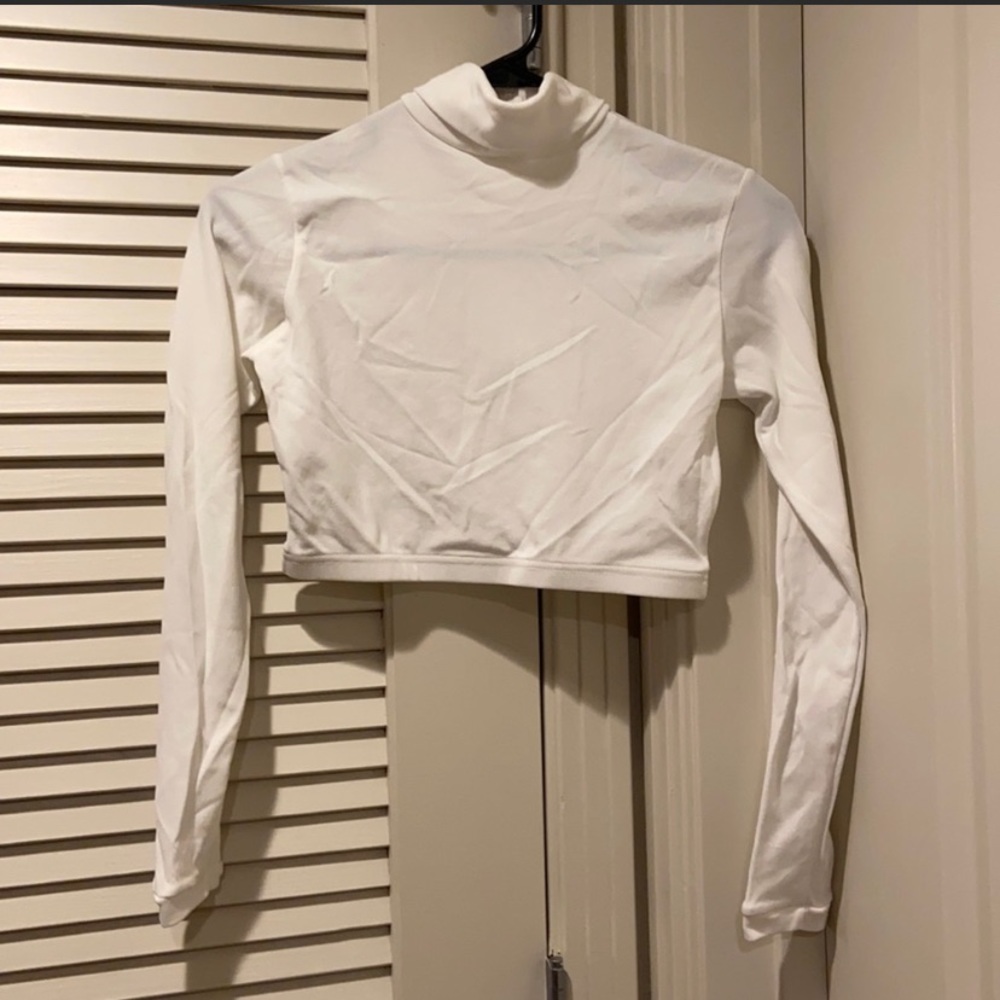 White Midriff - Chasse